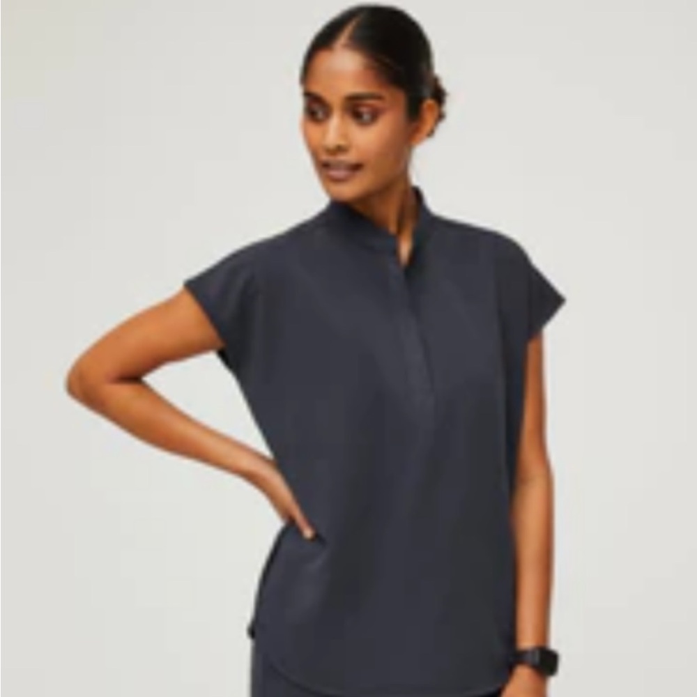 Figs Catarina Scrub Top in Night Sky (S)